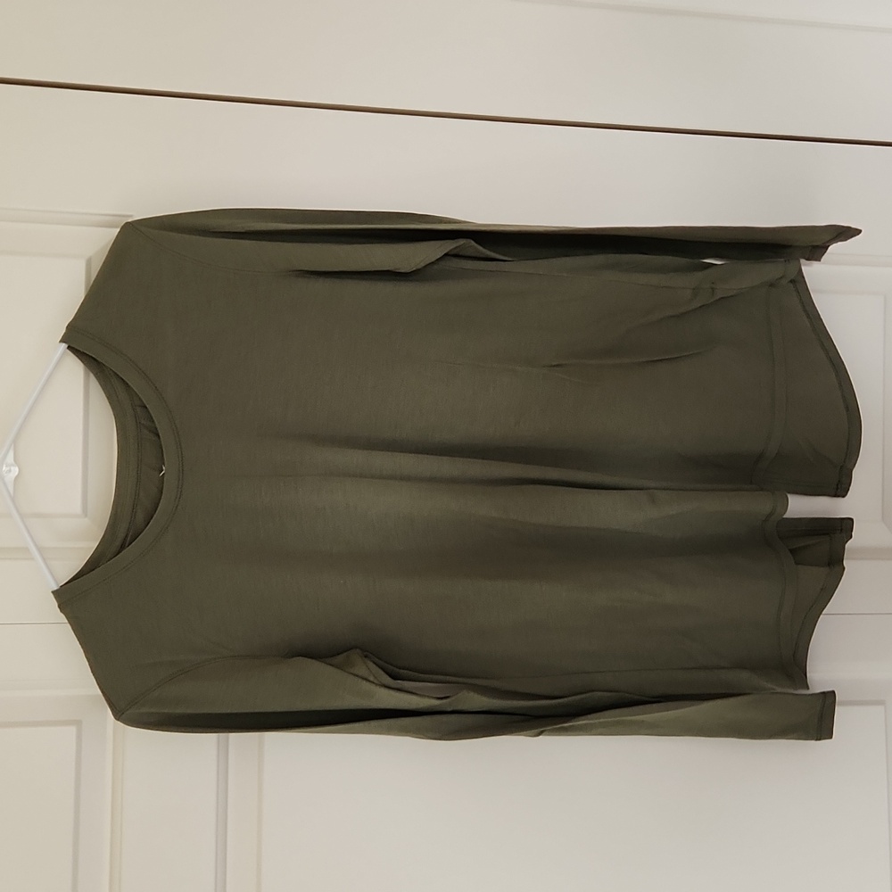 Green Old Navy Open/Tie Back Shirt